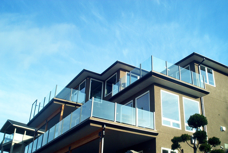  Topless Glass Railing