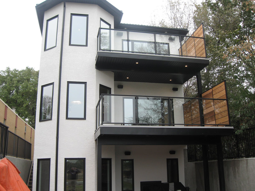 Traditional Glass Railing