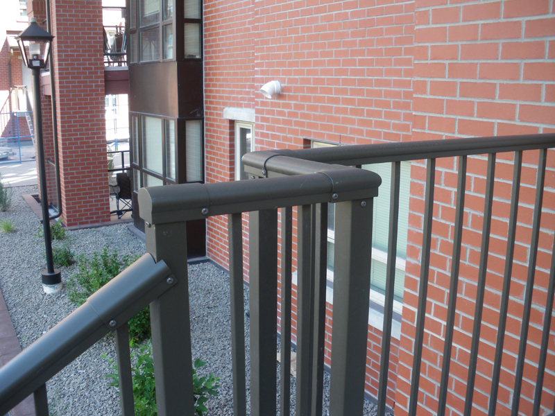 picket railing